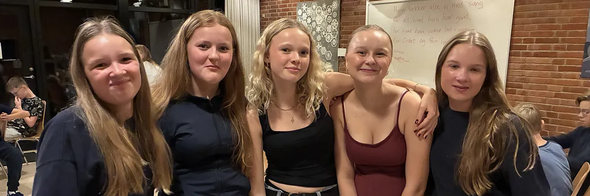 Elever fra Hedegårdenes Skole på konfirmandlejr 