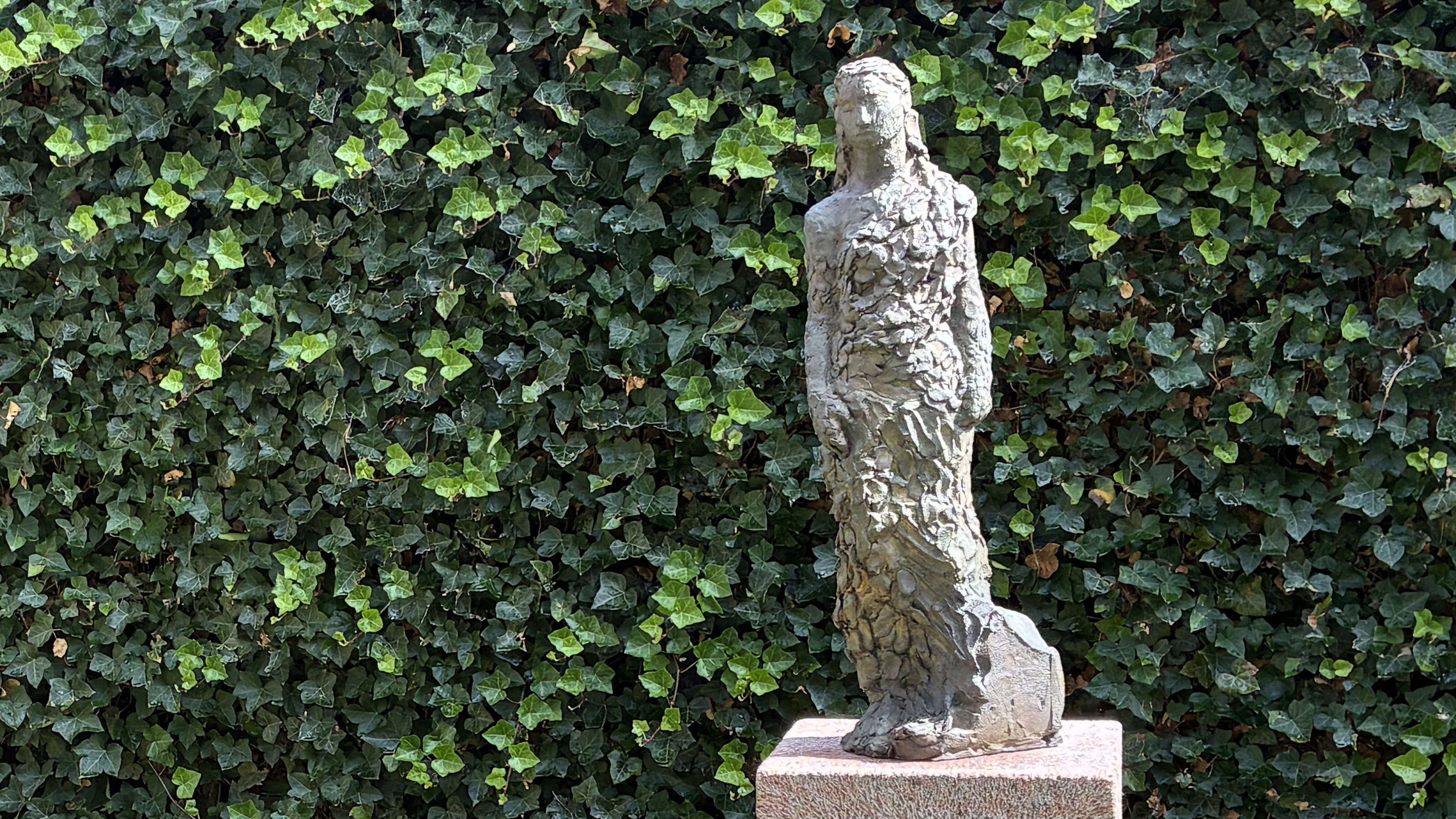 Bronzeskultur der forestiller Maria Magdalene